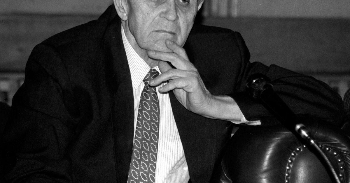 Corneliu Coposu, alungat de Silviu Brucan de la poarta televiziunii în