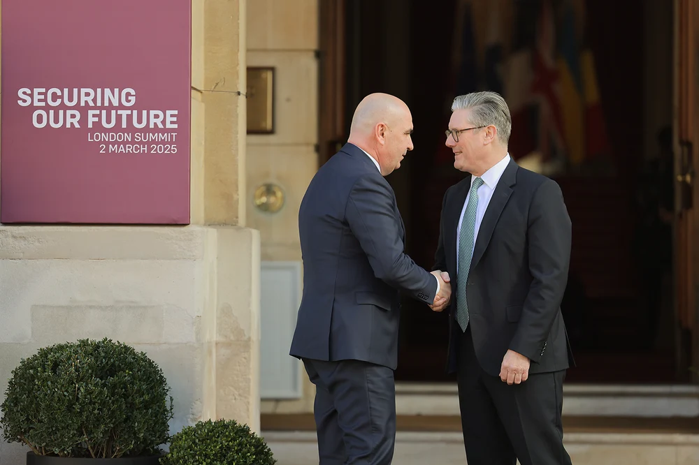 Europa în corzi? Ce anunță blocajul de la București și crizele politice de la Londra și Madrid