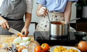 Vrei sà scapi de mirosurile neplÃcute din bucÃtÃrie ta când gÃtesti Iatà câteva trucuri care te pot ajuta în acest sens (1) jpg