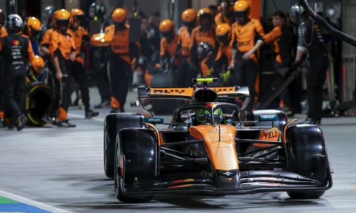 McLaren (EPA) jpg