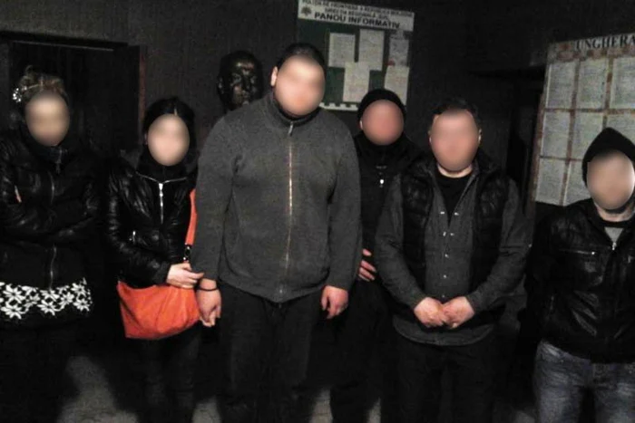 Cetăţenii georgieni intenţionau să treacă ilegal Prutul cu o barcă FOTO border.gov.md