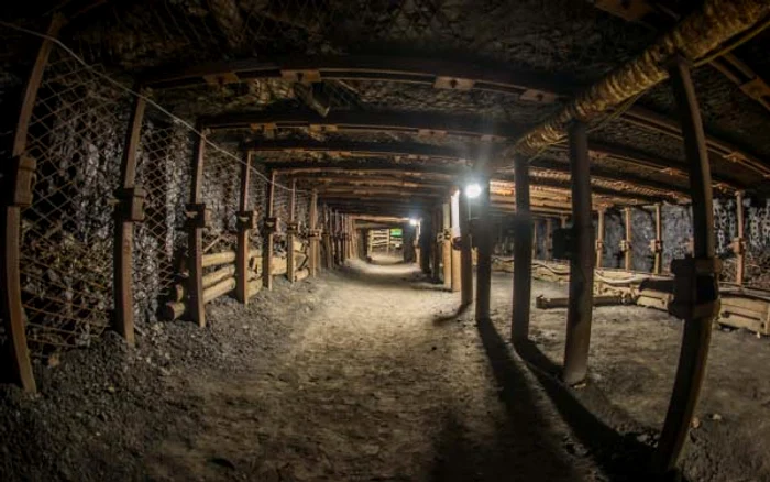 Un total de 110 persoane se aflau în mină la momentul accidentului de joi (25 februarie)