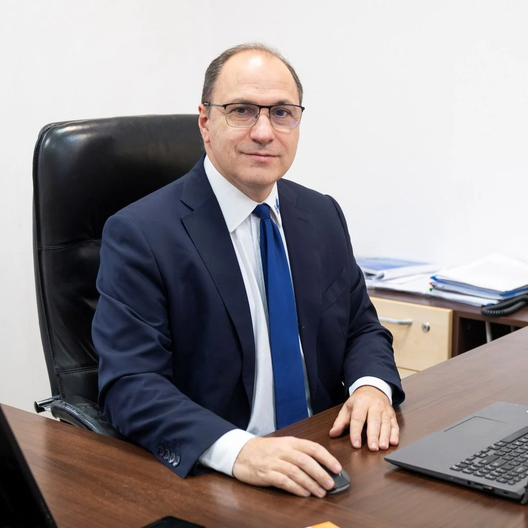 Noul ministru al Educației nu știe care este media de promovare la Bacalaureat. Greșeala repetată de două ori în fața presei