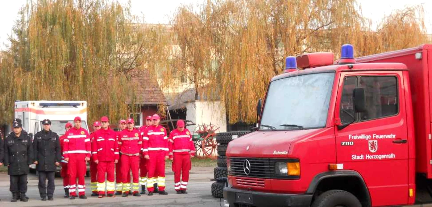 Autospeciala a fost donată de pompierii germani 