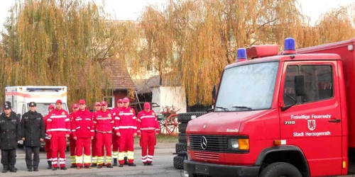 Autospeciala a fost donată de pompierii germani 