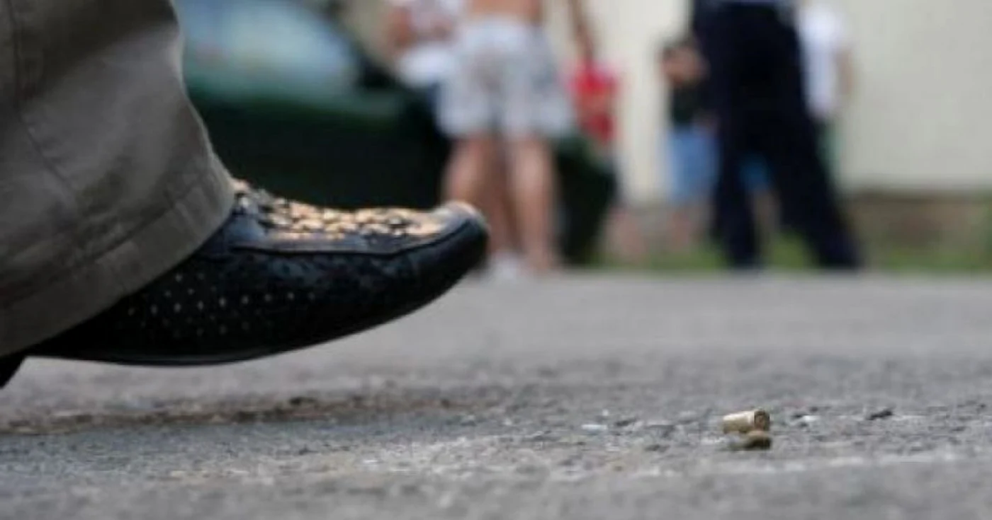 Una dintre victimele atacatorului a fost împuşcată în abdomen 