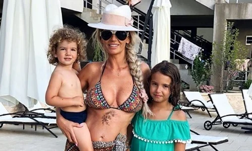 1 andreea banica la plaja 7 jpg jpeg