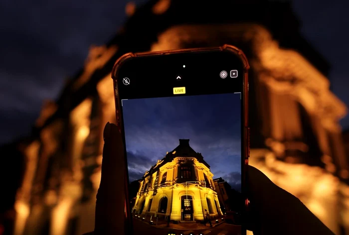 Mița Biciclista este gazda a numeroase expoziții și manifestări culturale