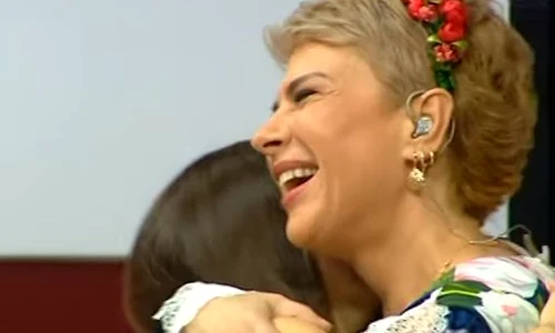Teo Trandafir, alături de cea mai dragă persoană din viața ei jpeg