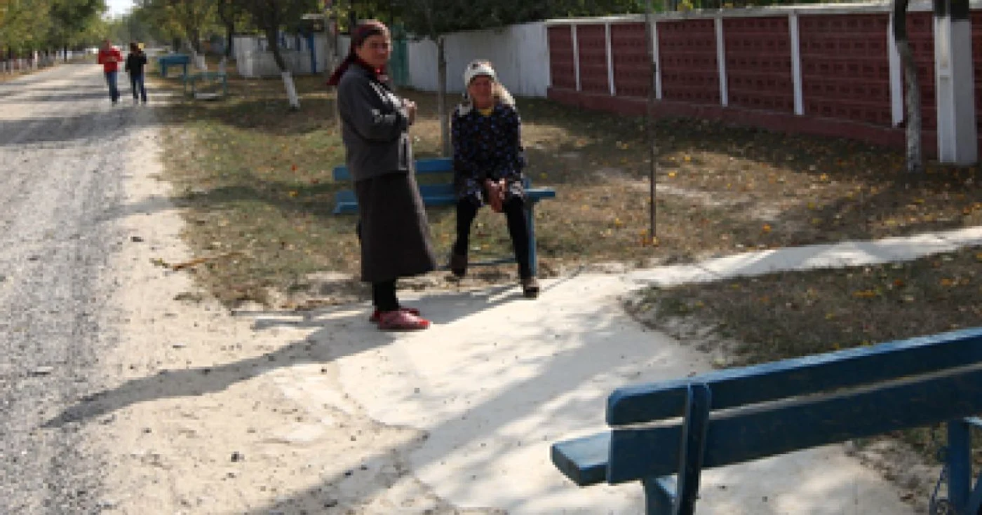 Iaşi: Fântâni arteziene pentru ţăranii din Prisăcani