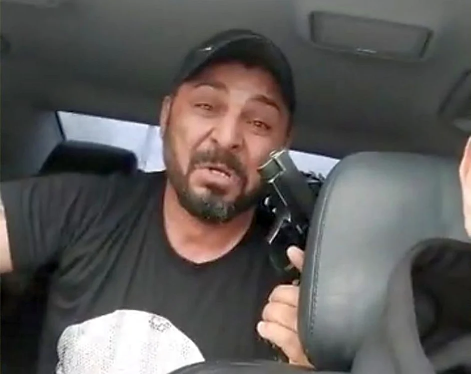 Sile Bocz a scos un pistol în timpul unui live pe Facebook FOTO Pressalert