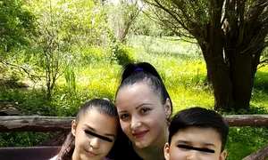 Silvana mai are doi copii, fetiță și băiat jpeg