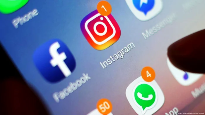 Platformele de socializare sunt deseori ţinta unor campanii de manipulare