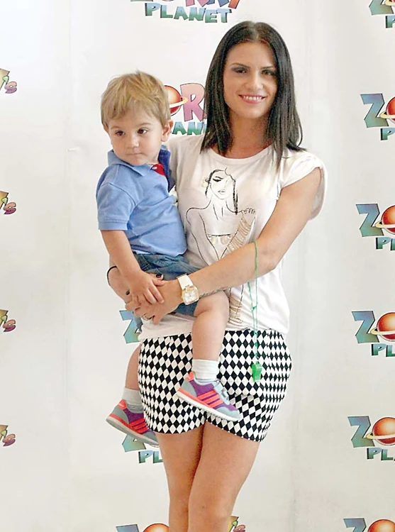 
    Ellie White are un băieţel de un an şi 8 luni, MihăiţăFoto: Dorin Constanda  