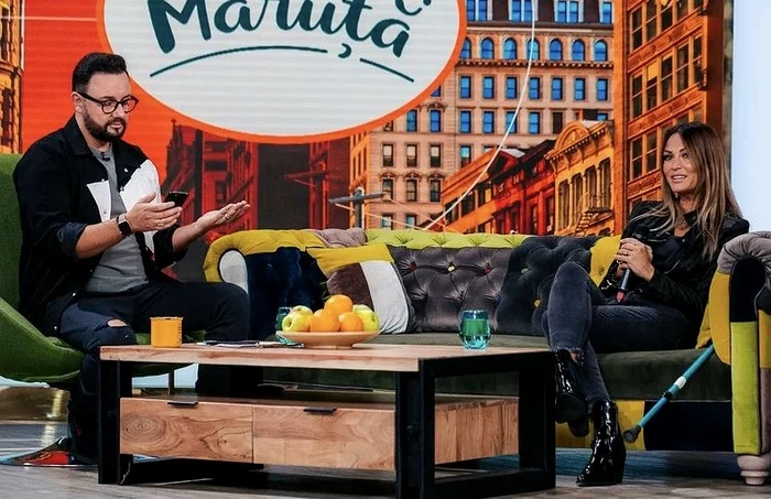 
    Anca Țurcașiu, invitată în emisiunea lui Cătălin Măruțăfoto: PRO TV  