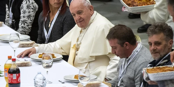 papa francisc masa saraci 0 jpeg