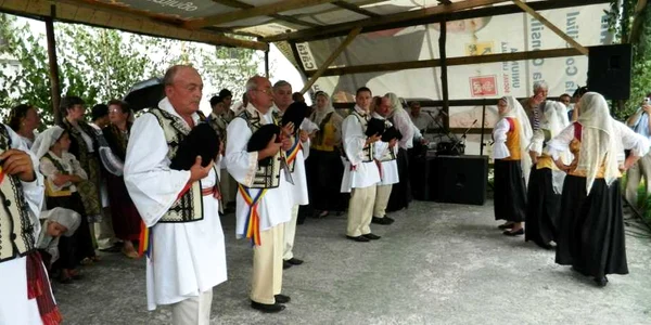 santilia