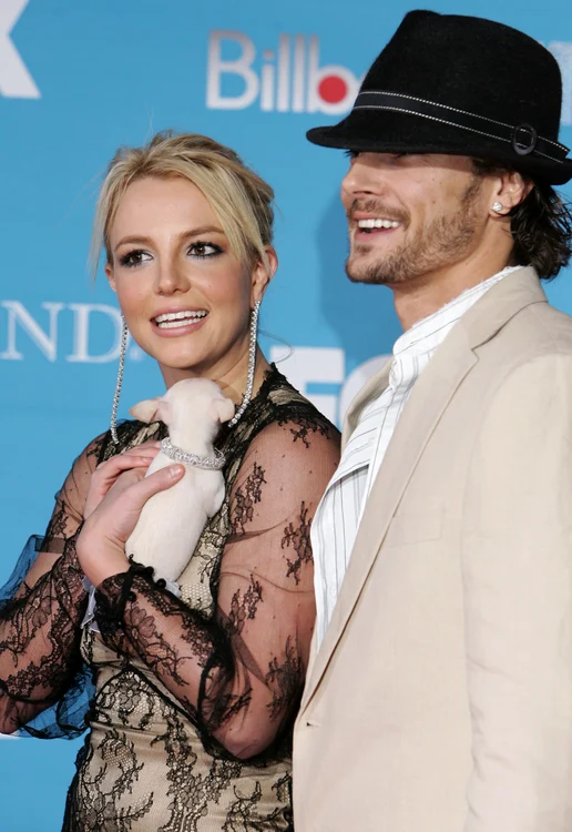 britney spears kevin federline gettyimages 51839420 jpg jpeg