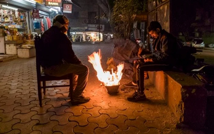 New Delhi trece prin cea mai geroasă iarnă