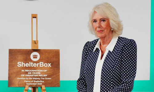 Regina Camilla este îndrăgostită de buline, Profimedia (2) jpg