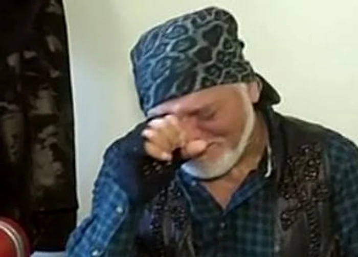 
    Marian Dârţă a trăit sentimente greu de explicat, când s-a rugat la mormântul părintelui Arsenie BocaCaptură Antena Stars  