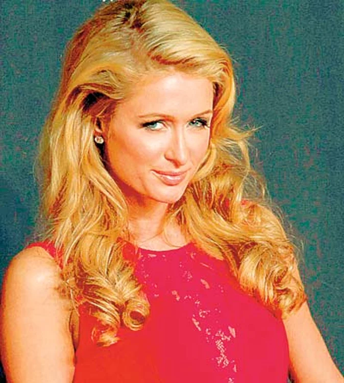 Asta e casa de 1,6 milioane de dolari pe care a primit-o Brad de la Moş (Fotografii: Photoland / Wenn / Reuters)