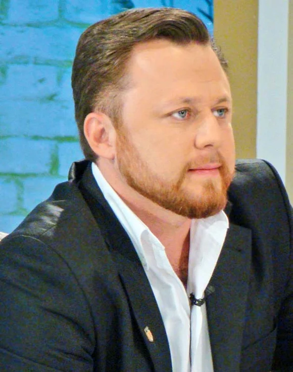 Dragoş Dolănescu, 38 de ani