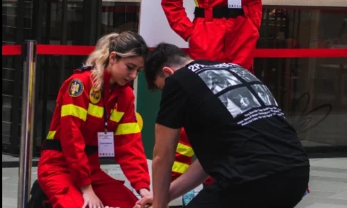 bianca maria oana, eleva paramedic si cercetatoare   foto arhiva personala (1) jpeg