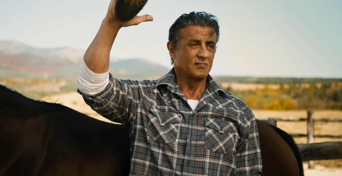 Ipostaza inedită în care a fost surprins Sylvester Stallone / foto: arhiva Click!