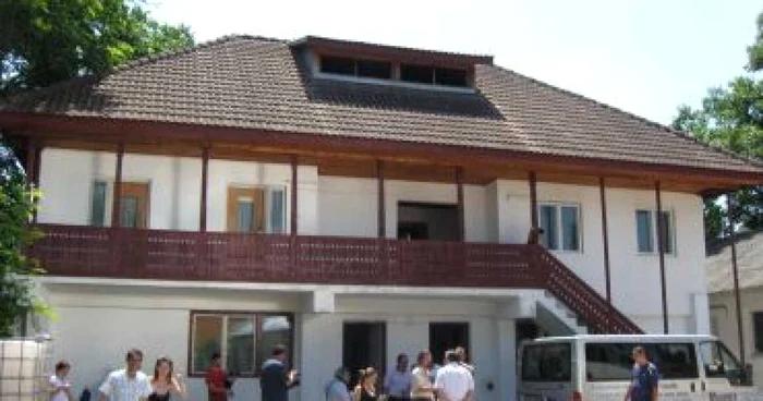 Râmnicu Vâlcea: EXCLUSIV: A fost evacuată prima familie din Câmpul I de sonde din Ocnele Mari