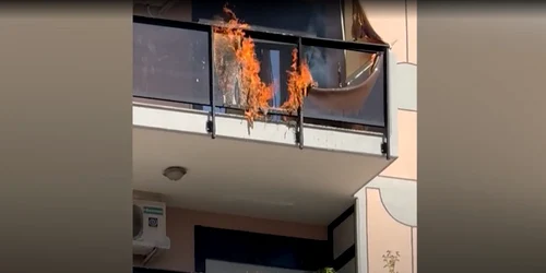 incendiu balcoane italia captura video NY time png