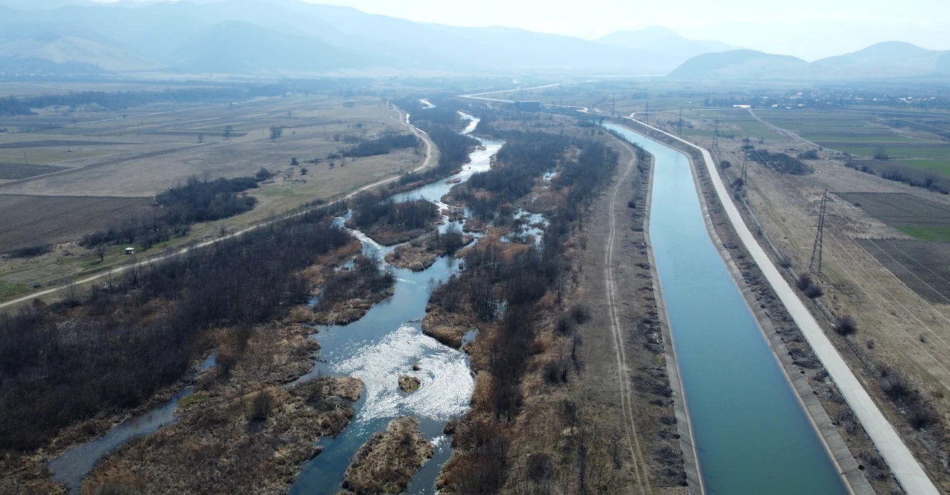 Râul Strei, apa curgătoare de care românii au ajuns s se ferească / Foto: Adevărul.ro