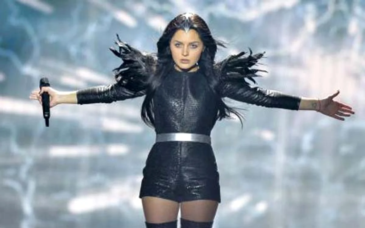 Georgia a fost reprezentată de Nina Sublatti la Eurovision 2015, semifinala 1, care a interpretat melodia „Warrior”