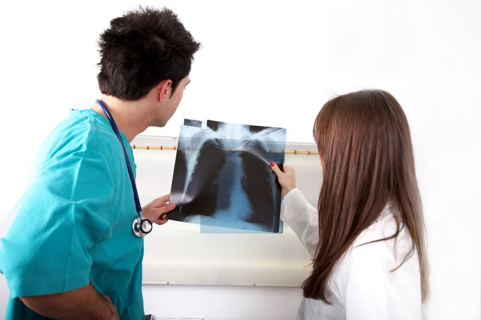 
    Medicii pneumologi vor realiza spirometrii gratuite în acest weekend  (foto simbol)  