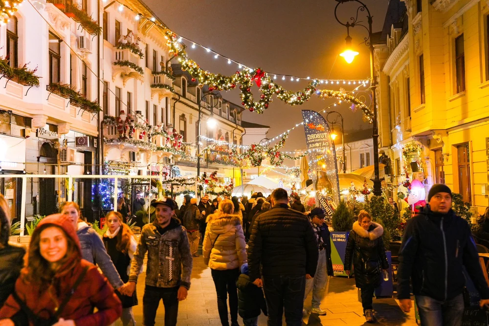 Unde îți poți parca mașina la Târgul de Crăciun din Craiova. „Dacă alegi să te duci cu maşina până acolo, îţi vei blestema zilele”