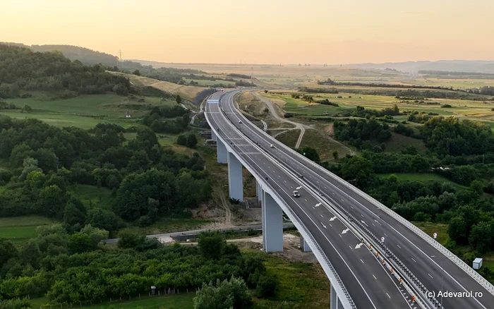 Autostrăzile ocolesc aproape jumătate din județele României. Harta „zonelor defavorizate” de infrastructură rutieră