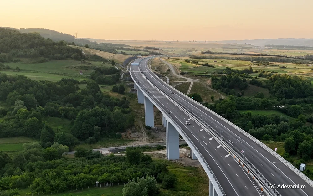 Autostrăzile ocolesc aproape jumătate din județele României. Harta „zonelor defavorizate” de infrastructură rutieră