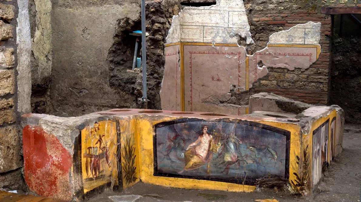 Un „fast food” stradal antic, descoperit aproape intact la Pompei | FOTO  jpeg