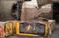 Un „fast food” stradal antic, descoperit aproape intact la Pompei | FOTO jpeg
