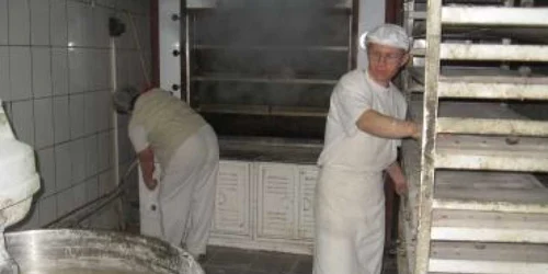 Reşiţa:Angajaţii vor fi feriţi de căldură de Inspectorii de Muncă