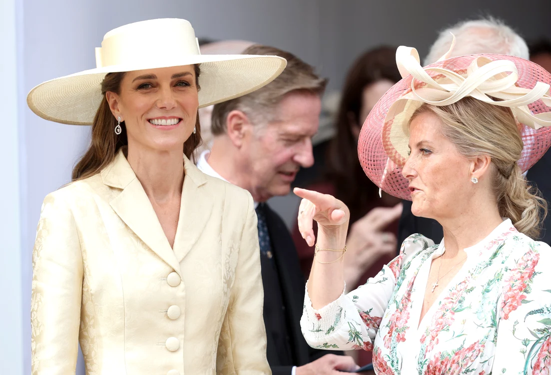  Prințesa Kate cu Ducesa de Edinburgh Sophie, Profimedia (3) jpg