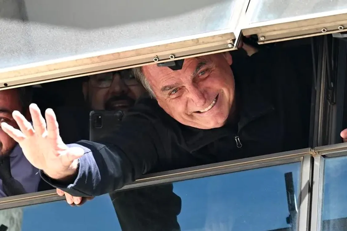 Jair Bolsonaro a primit o condamnare de 27 de ani și trei luni de închisoare.