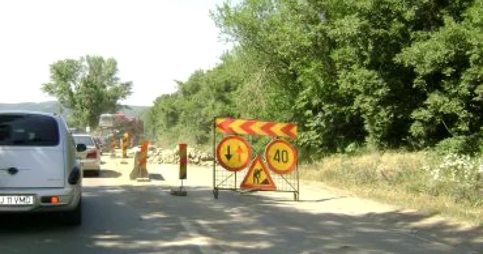 Turnu Severin: Se reiau lucrările de modernizare a DN 56 A pe Dealul Stârmina