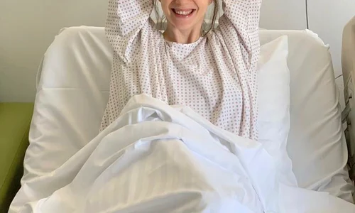 Adela Popescu a născut un băiețel duminică dimineață jpeg