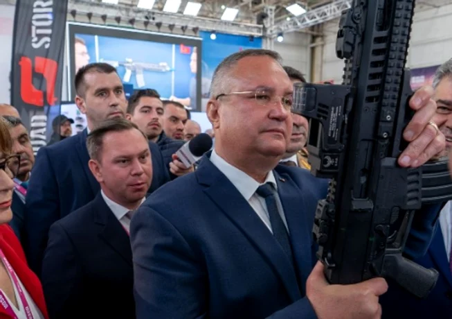Nicolae Ciucă a „împușcat” 2 milioane de euro cu campania „Un ostaș în fruntea țării”. FOTO: PNL