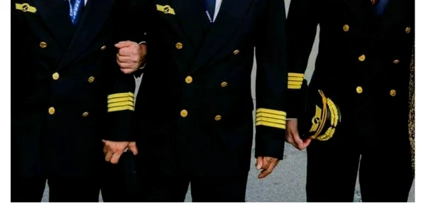 copiloti tarom