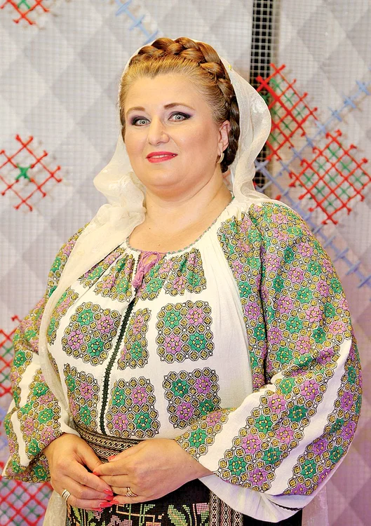 Corinei Dragomir i-au murit în braţe ambii bărbaţi