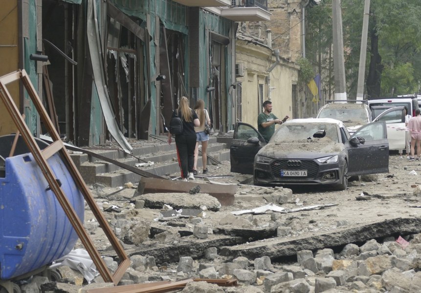 Cinci răniți și un muzeu de artă avariat într-un atac rusesc asupra orașului Odesa