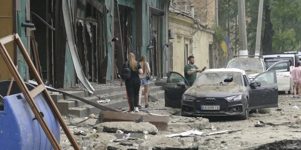 Distrugeri provocate de un bombardament rusesc la Odesa FOTO EPA EFE jpg