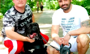 Mihai Nae, alături de Pepe, un iubitor de animale